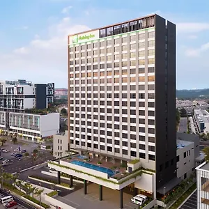 4* Hotel - Airport